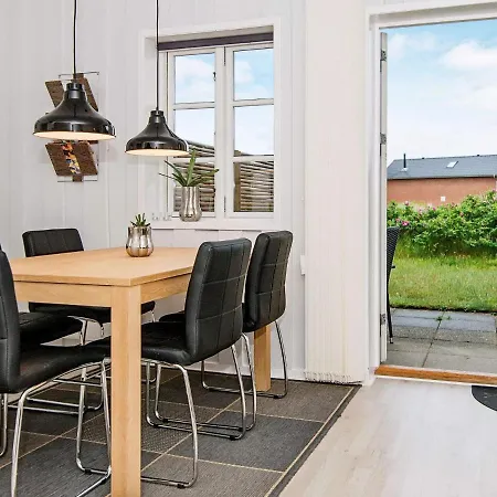 4 Person Holiday In R M * Rømø Kirkeby
